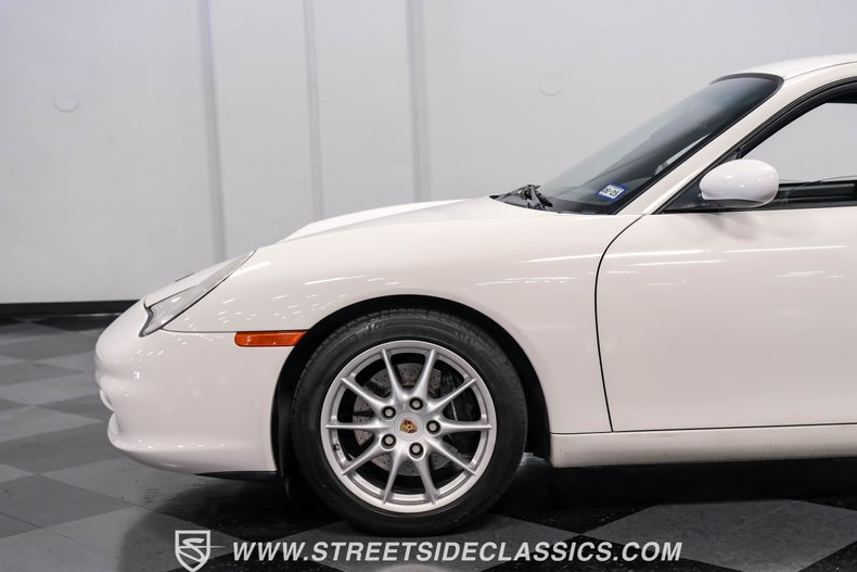 2002 Porsche 911 Carrera 22