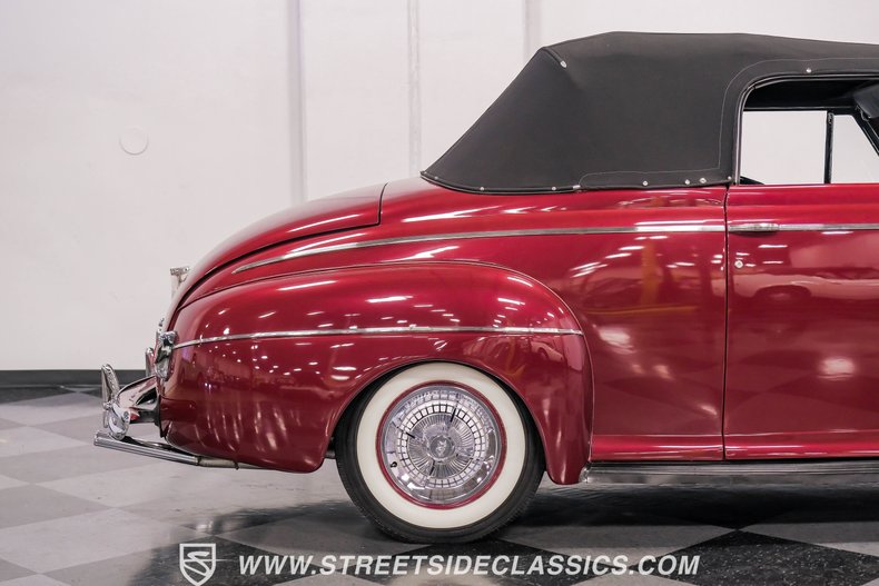 1941 Ford Super Deluxe Convertible 29