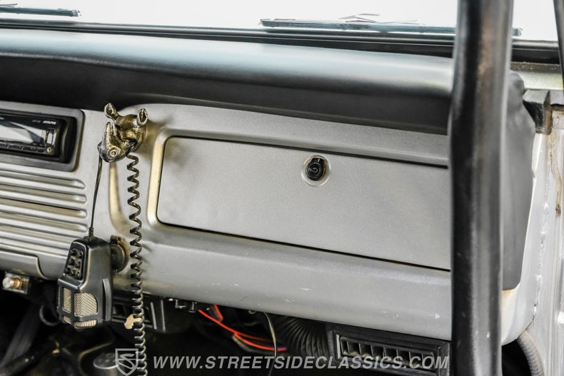 For Sale 1970 Jeep Jeepster Commando Stock# 8055-DFW Fullscreen Grid Image 65