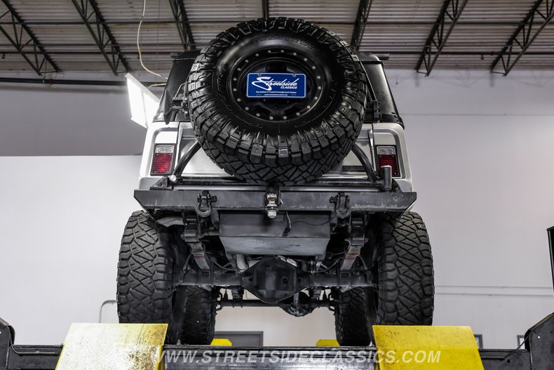 For Sale 1970 Jeep Jeepster Commando Stock# 8055-DFW Fullscreen Grid Image 87