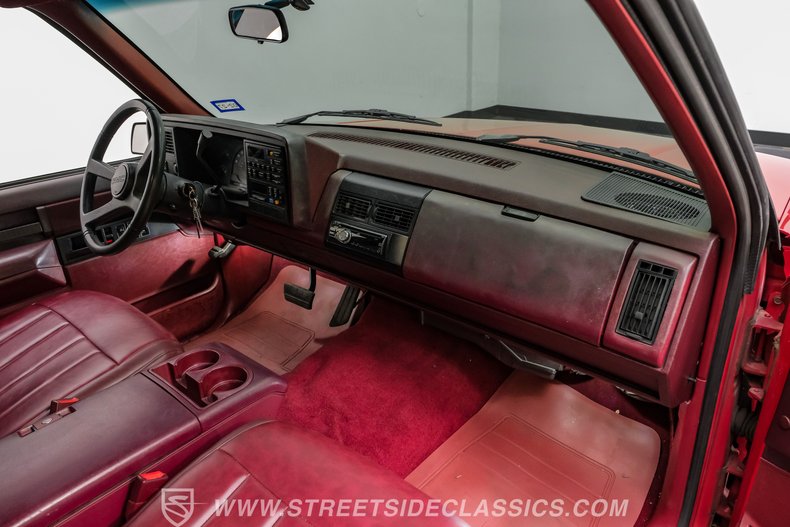 For Sale 1988 GMC C1500 Stock# 8320-DFW Fullscreen Grid Image 58