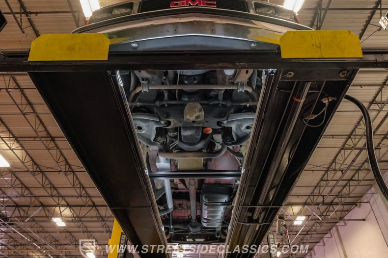 For Sale 1988 GMC C1500 Stock# 8320-DFW Fullscreen Grid Image 71
