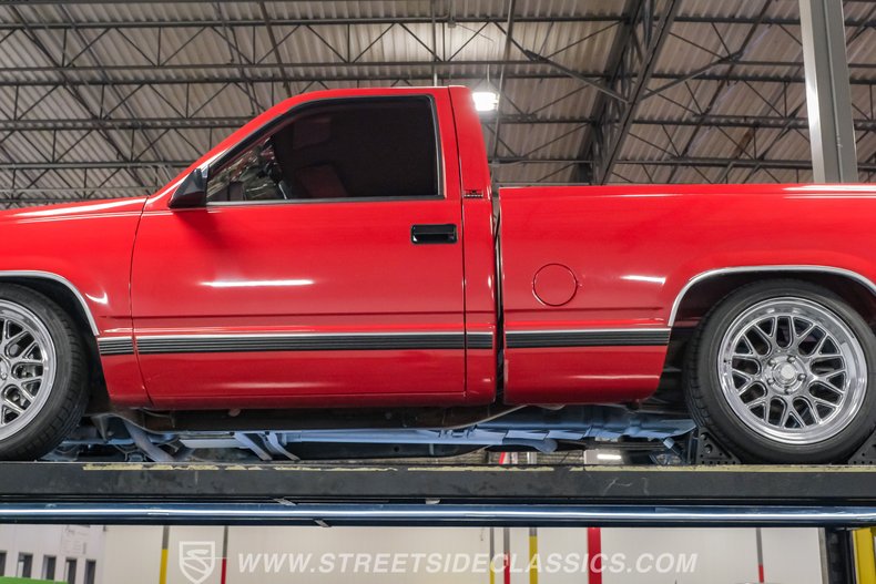For Sale 1988 GMC C1500 Stock# 8320-DFW Fullscreen Grid Image 79