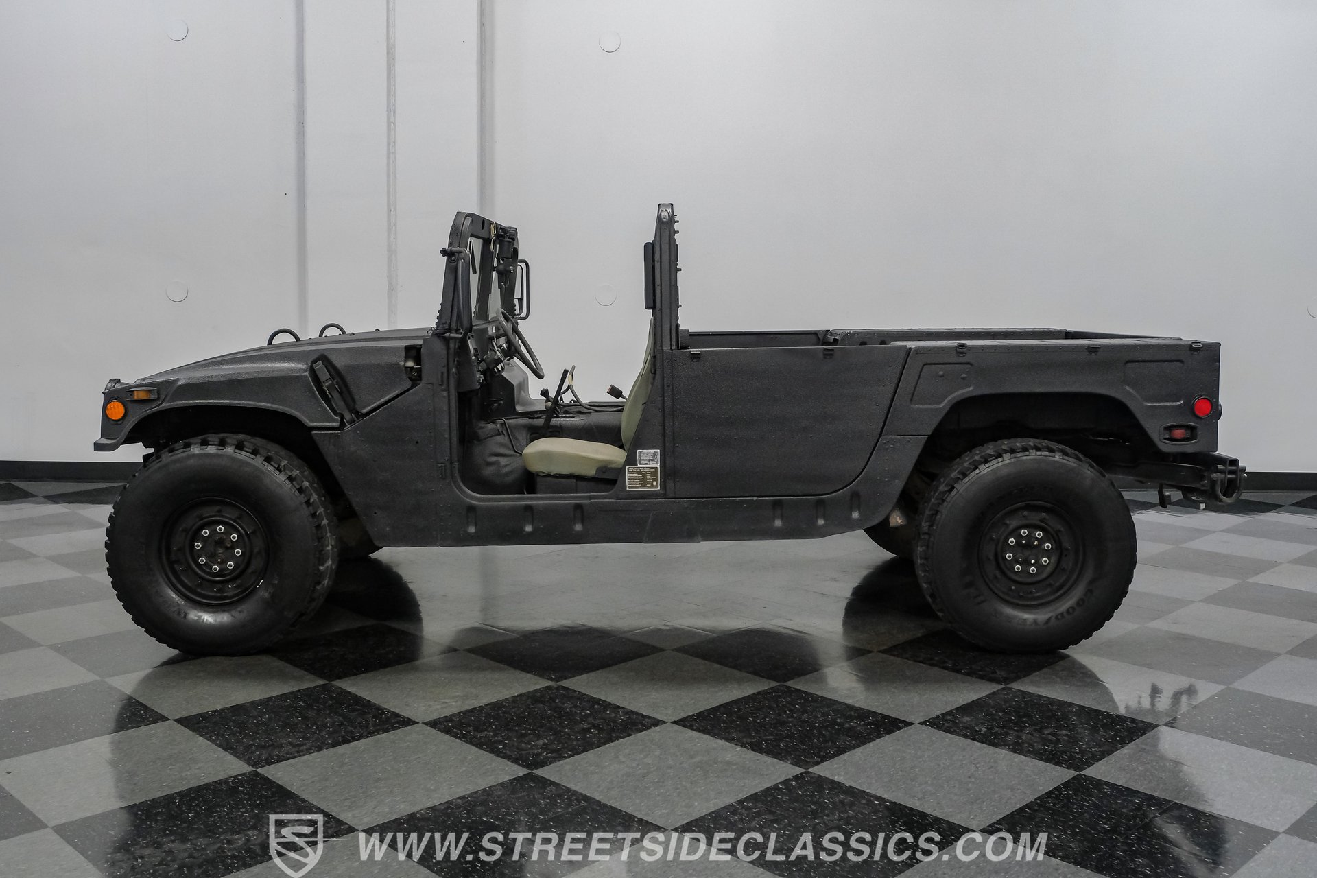 2007 Am General Hummer H1