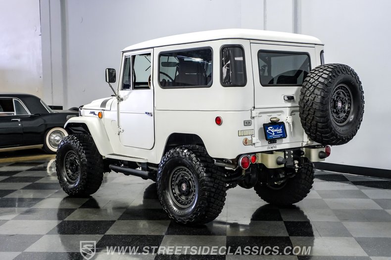 1969 Toyota FJ40 9