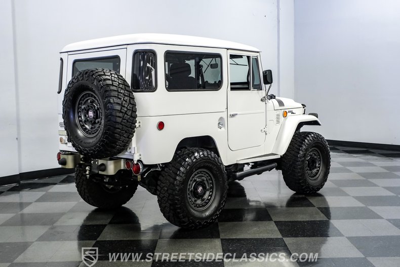 1969 Toyota FJ40 12