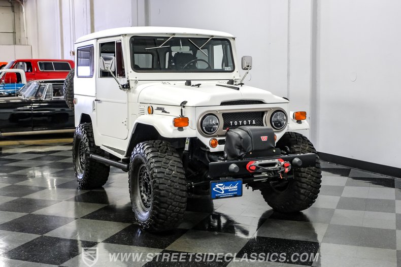 1969 Toyota FJ40 17
