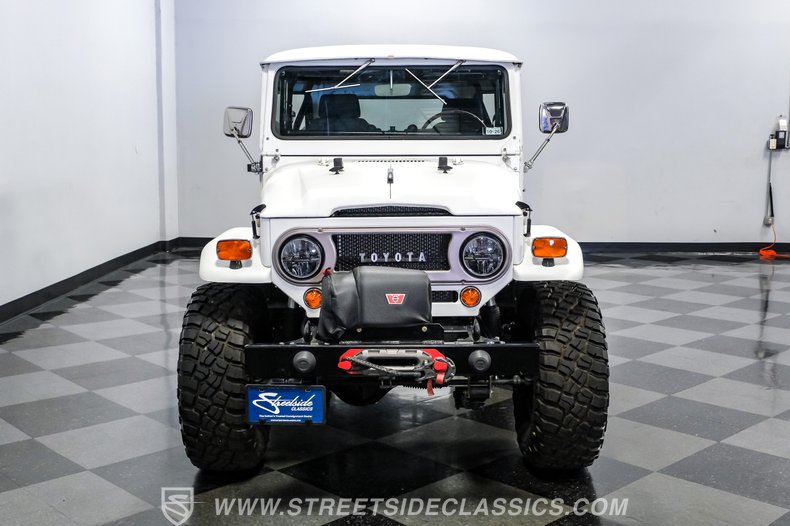1969 Toyota FJ40 18