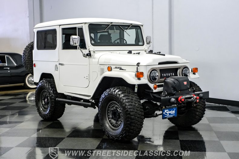 1969 Toyota FJ40 16