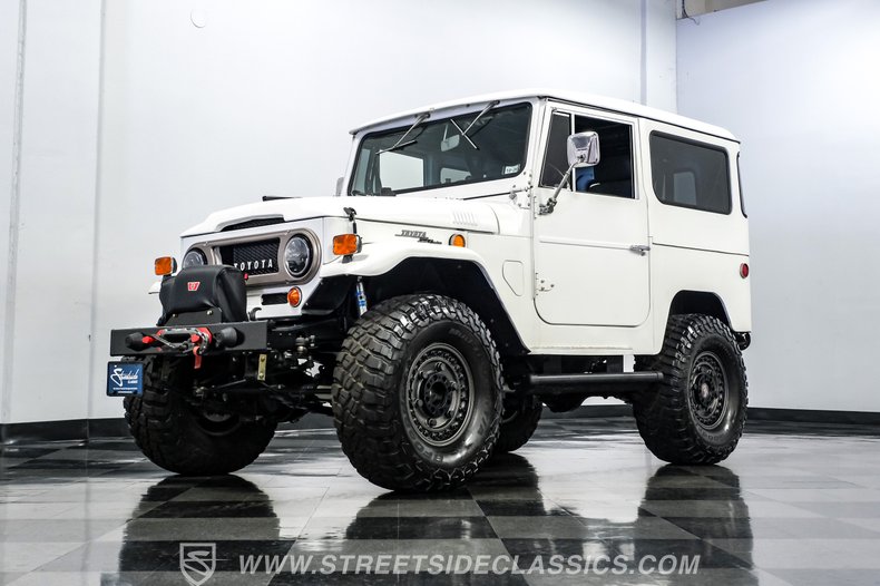1969 Toyota FJ40 21
