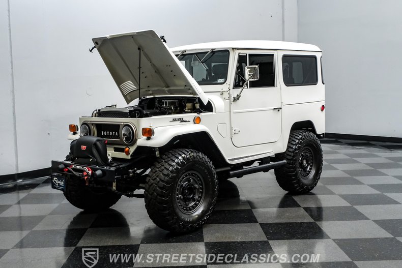 1969 Toyota FJ40 36