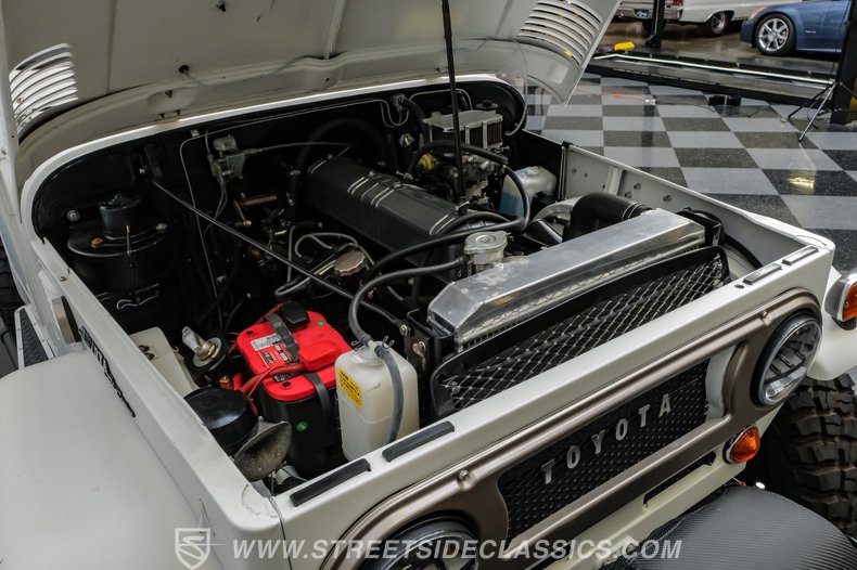 1969 Toyota FJ40 39