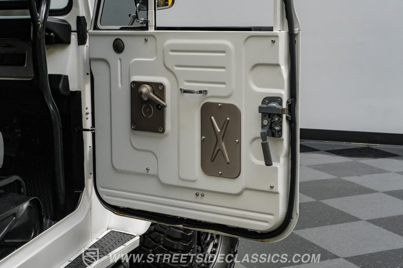 1969 Toyota FJ40 65