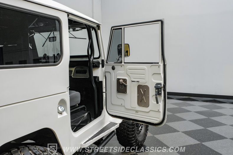 1969 Toyota FJ40 66