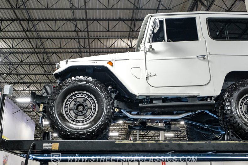 1969 Toyota FJ40 83