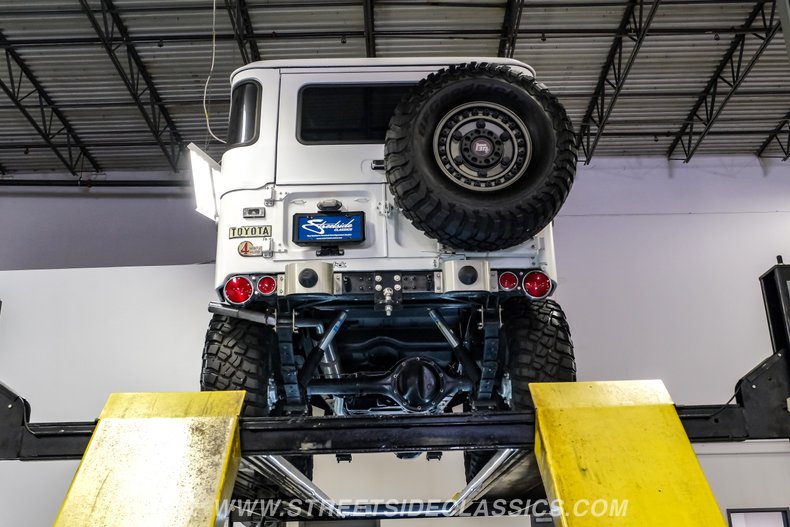 1969 Toyota FJ40 86