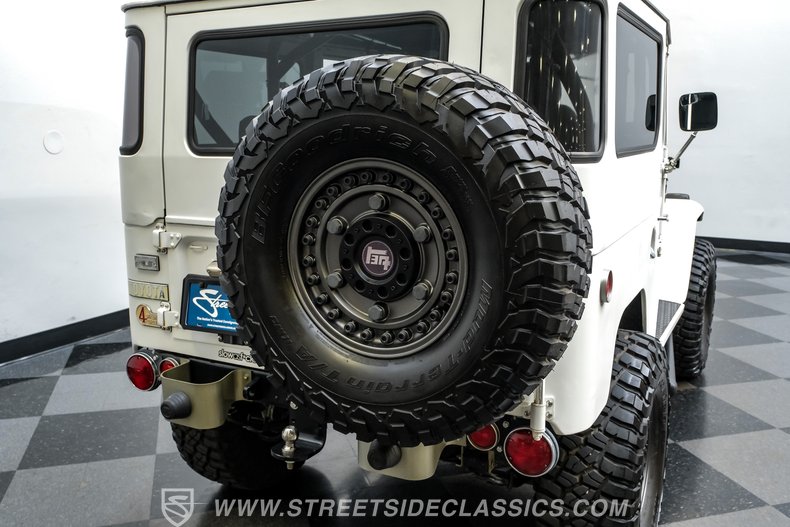 1969 Toyota FJ40 98