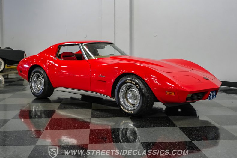 1974 Chevrolet Corvette 15