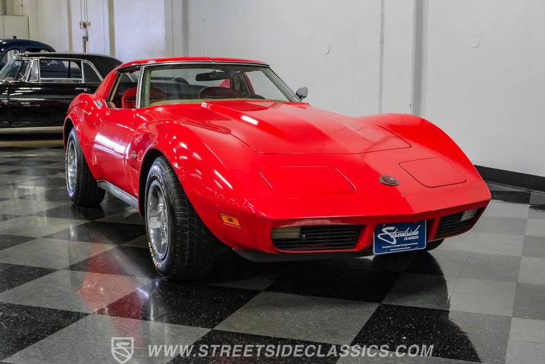 1974 Chevrolet Corvette 17