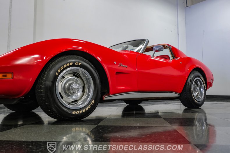 1974 Chevrolet Corvette 22