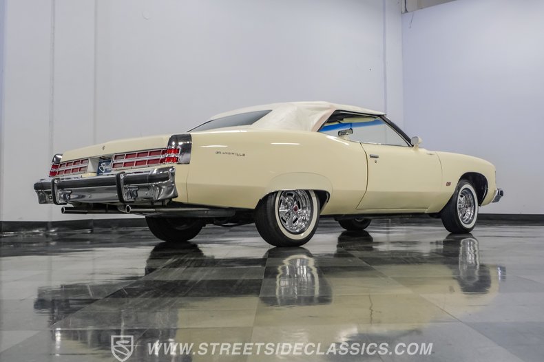 1975 Pontiac Grand Ville 27