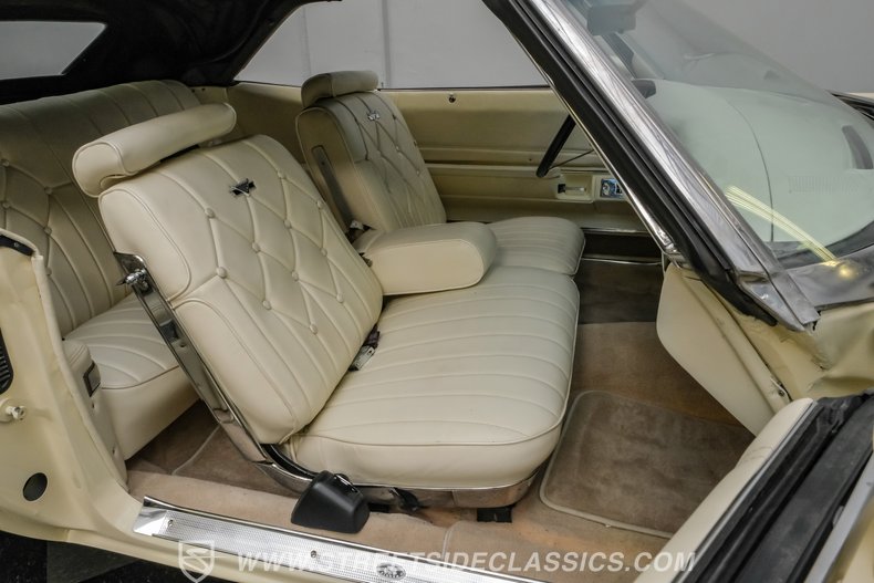 1975 Pontiac Grand Ville 58
