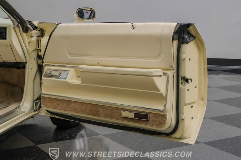 1975 Pontiac Grand Ville 63