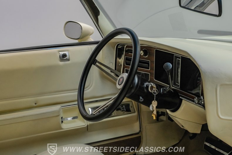 1975 Pontiac Grand Ville 61