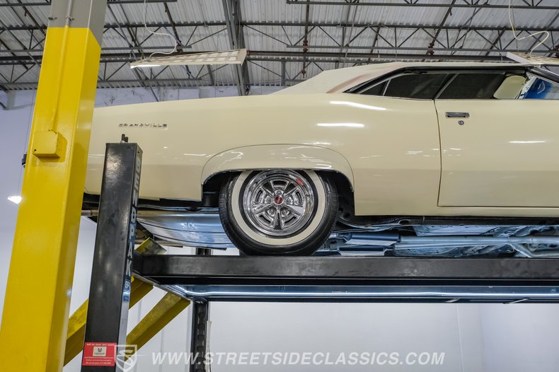 1975 Pontiac Grand Ville 86