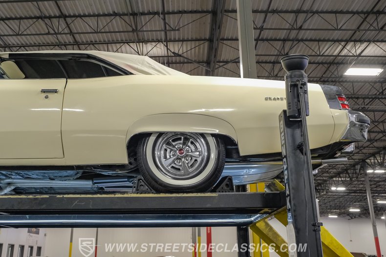 1975 Pontiac Grand Ville 84