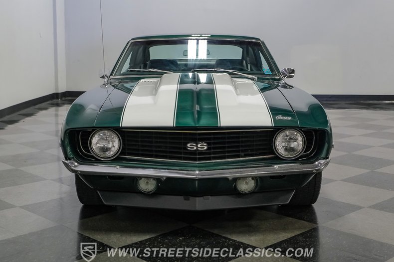 1969 Chevrolet Camaro 18