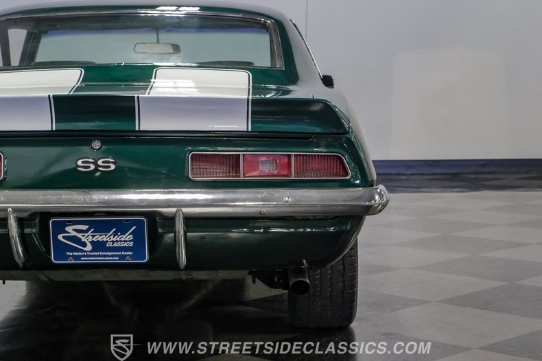 1969 Chevrolet Camaro 26
