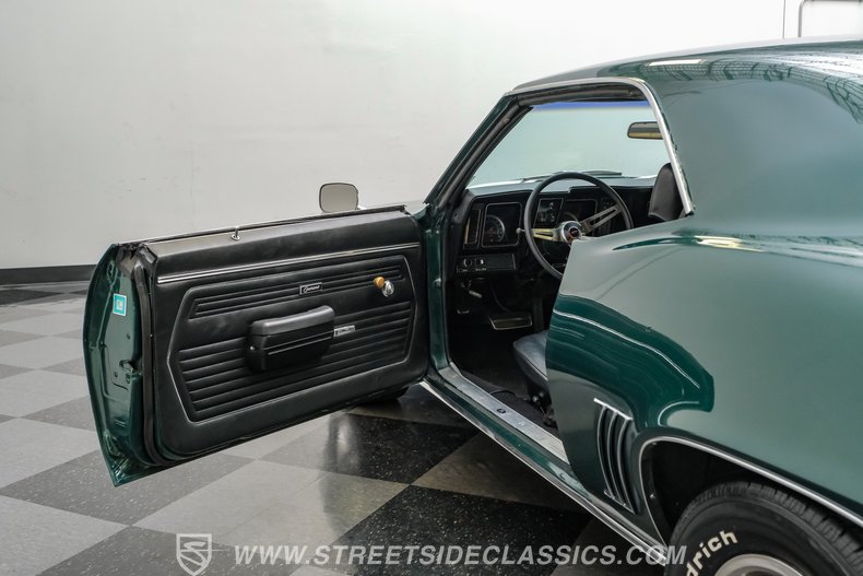1969 Chevrolet Camaro 42
