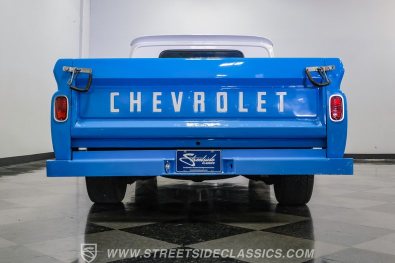 1961 Chevrolet C10 32