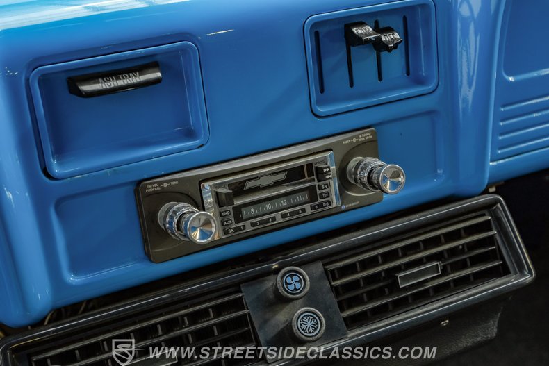 1961 Chevrolet C10 50