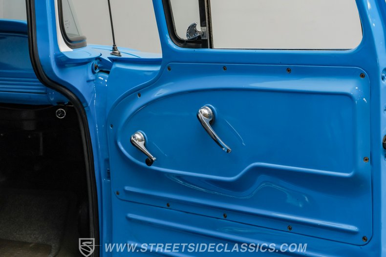 1961 Chevrolet C10 64