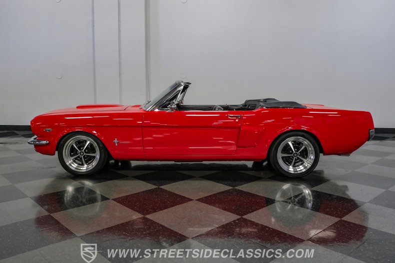 1966 Ford Mustang 2