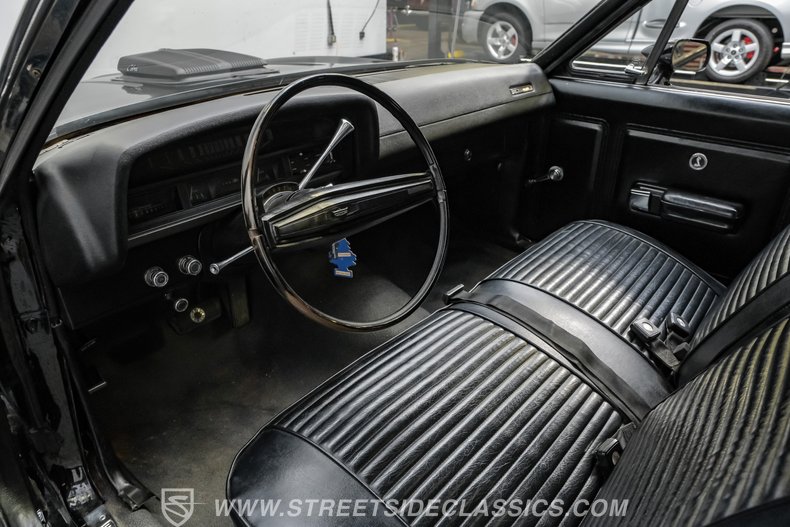 1970 Ford Falcon 4