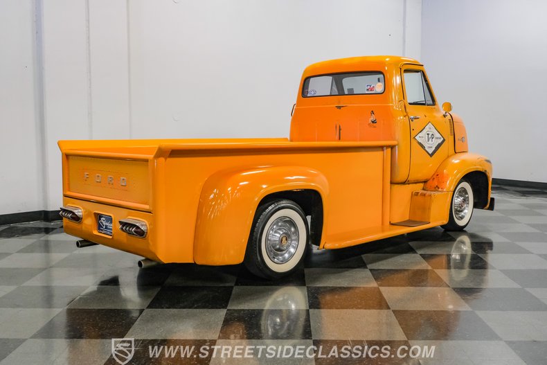 1955 Ford C-600 11