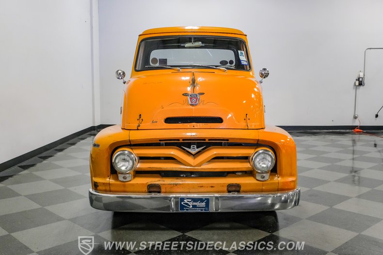 1955 Ford C-600 17