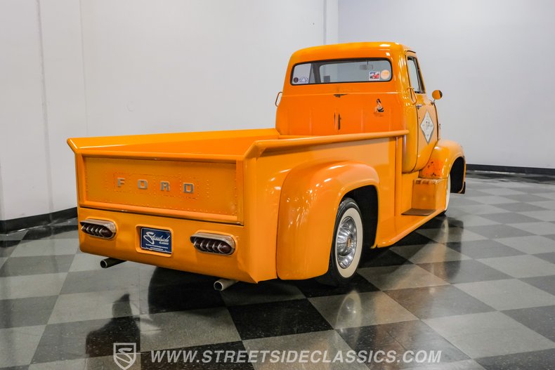 1955 Ford C-600 24