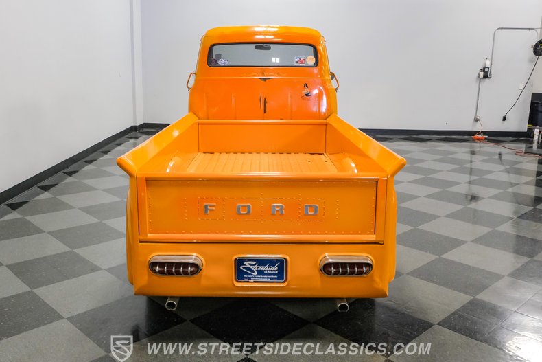 1955 Ford C-600 33