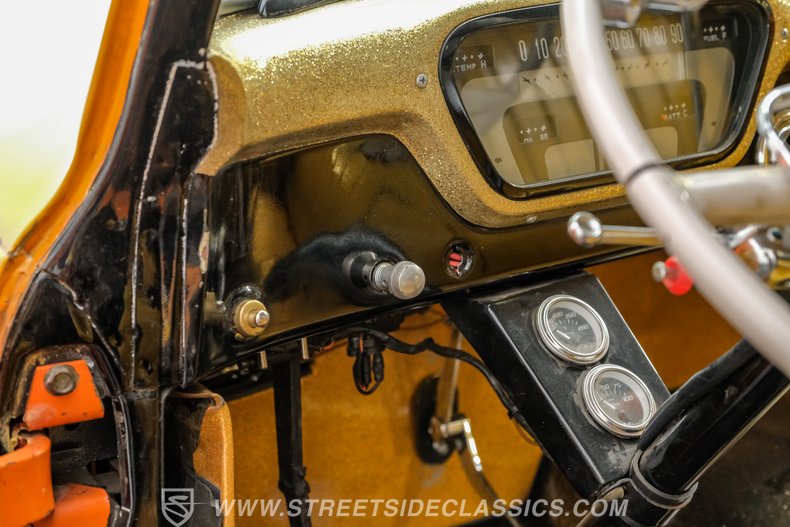 1955 Ford C-600 50