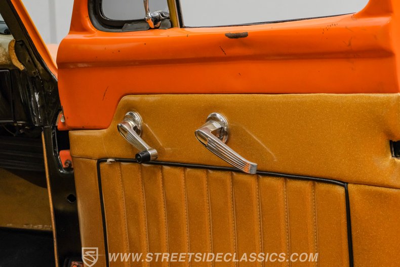 1955 Ford C-600 64