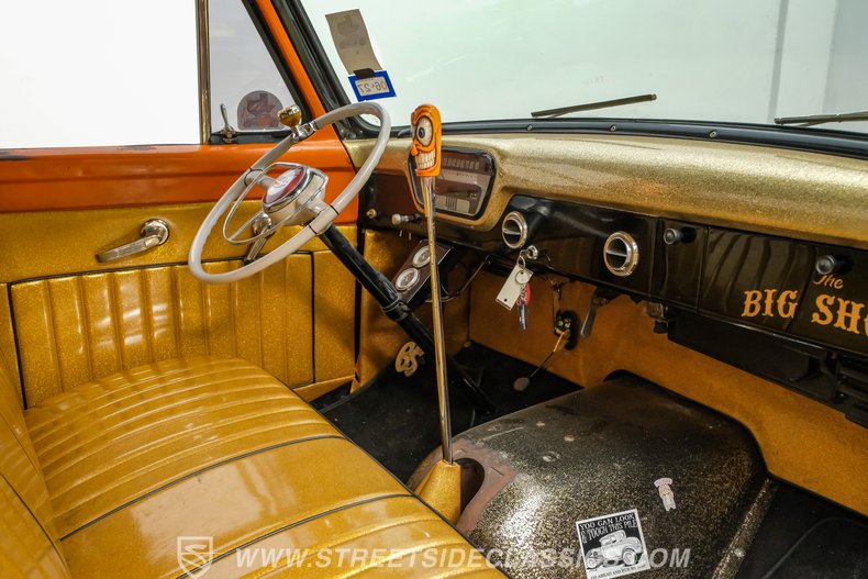 1955 Ford C-600 60