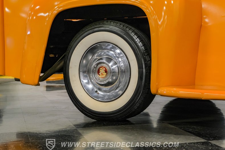 1955 Ford C-600 70