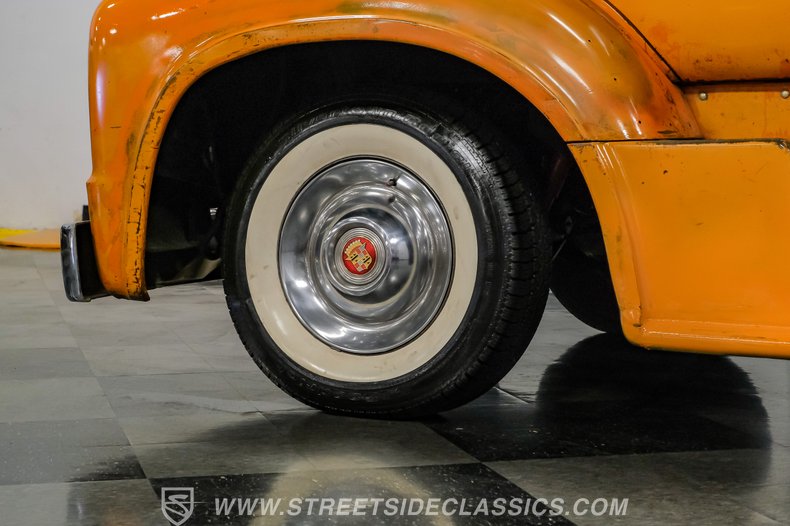 1955 Ford C-600 72
