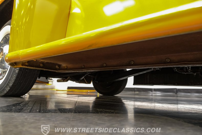 1955 Ford C-600 89