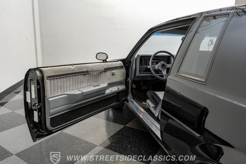 1987 Buick Grand National 42