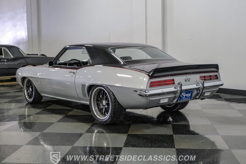 1969 Chevrolet Camaro 9